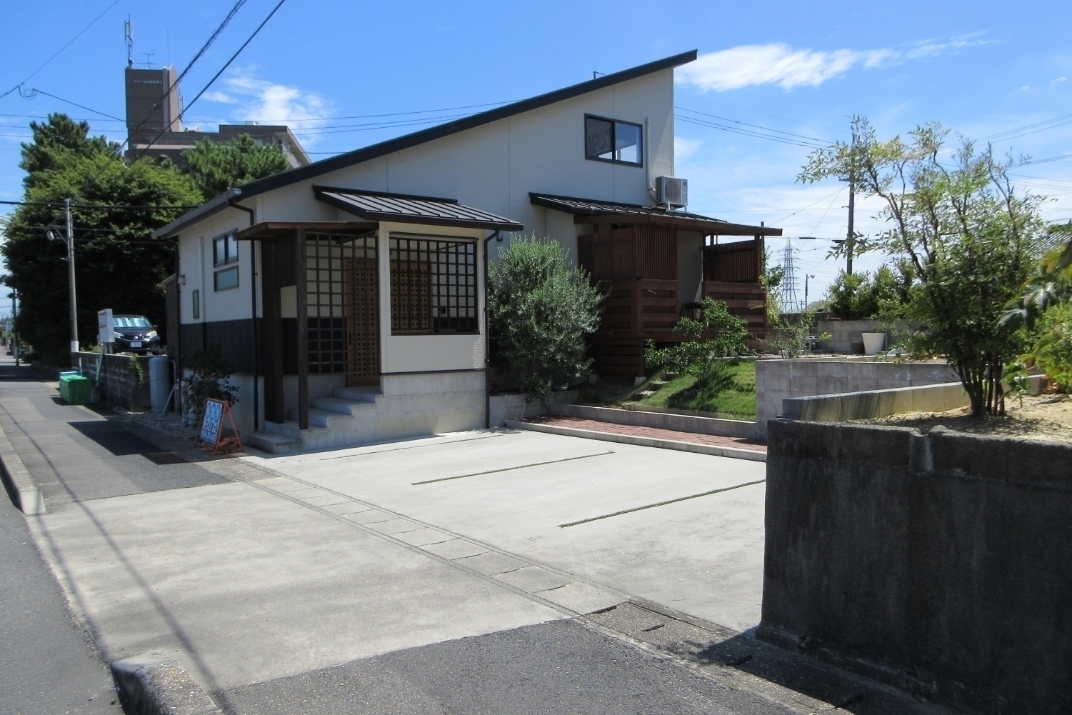 売店舗兼住宅　半田市新居町３丁目