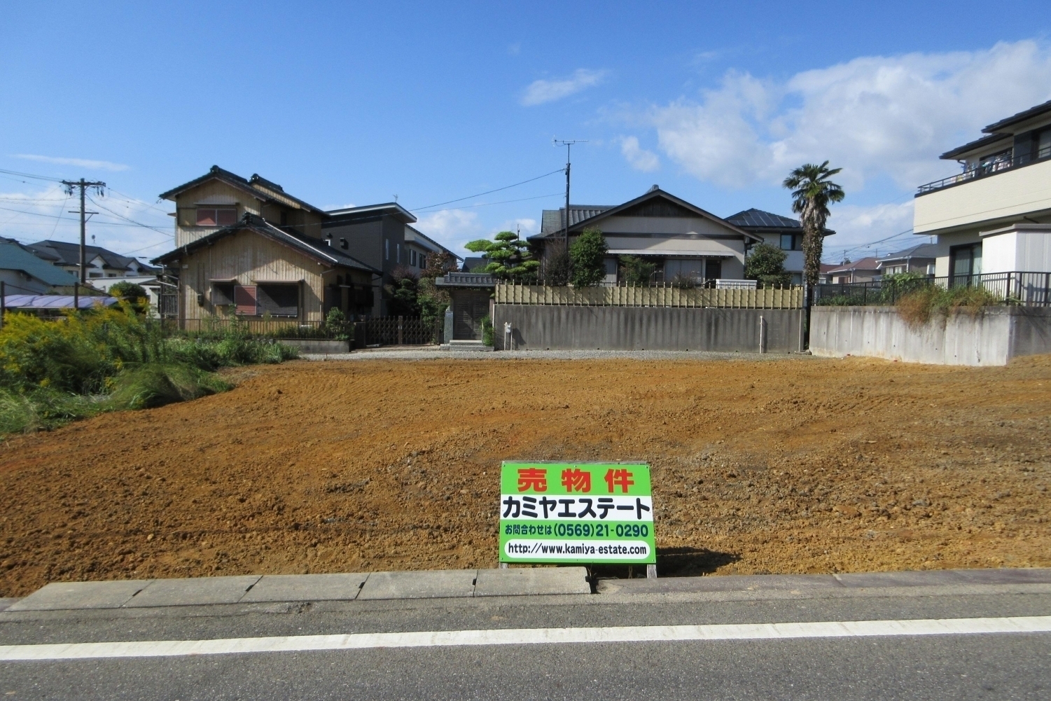 売土地　半田市亀崎高根町６丁目　１号地　全３区画