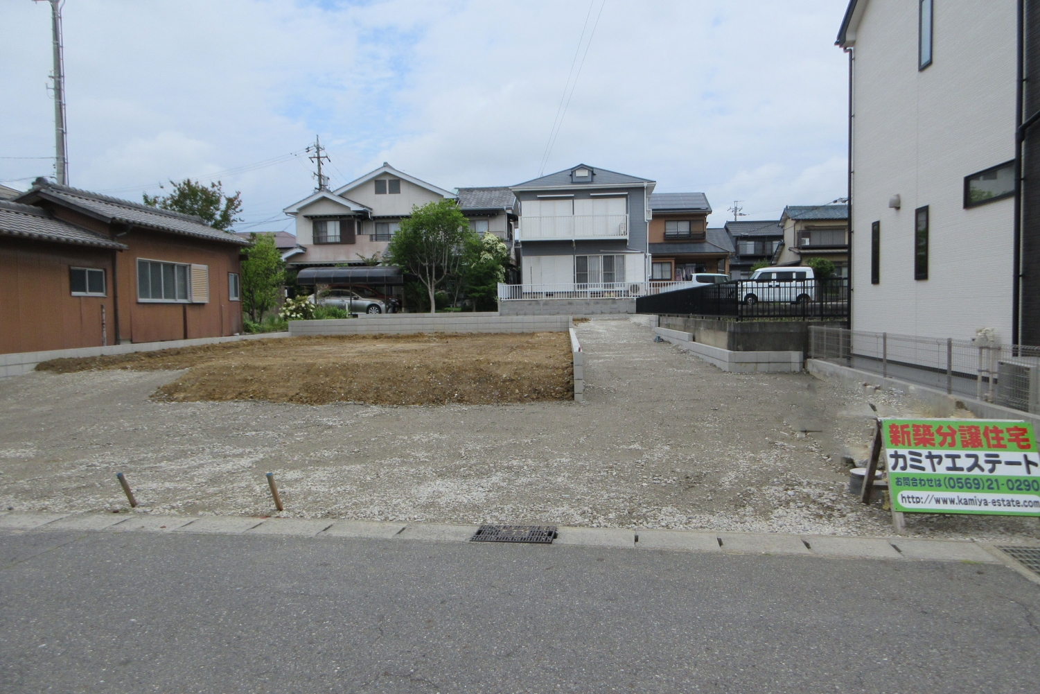 新築分譲住宅　半田市平地町２丁目　２号棟　全２棟